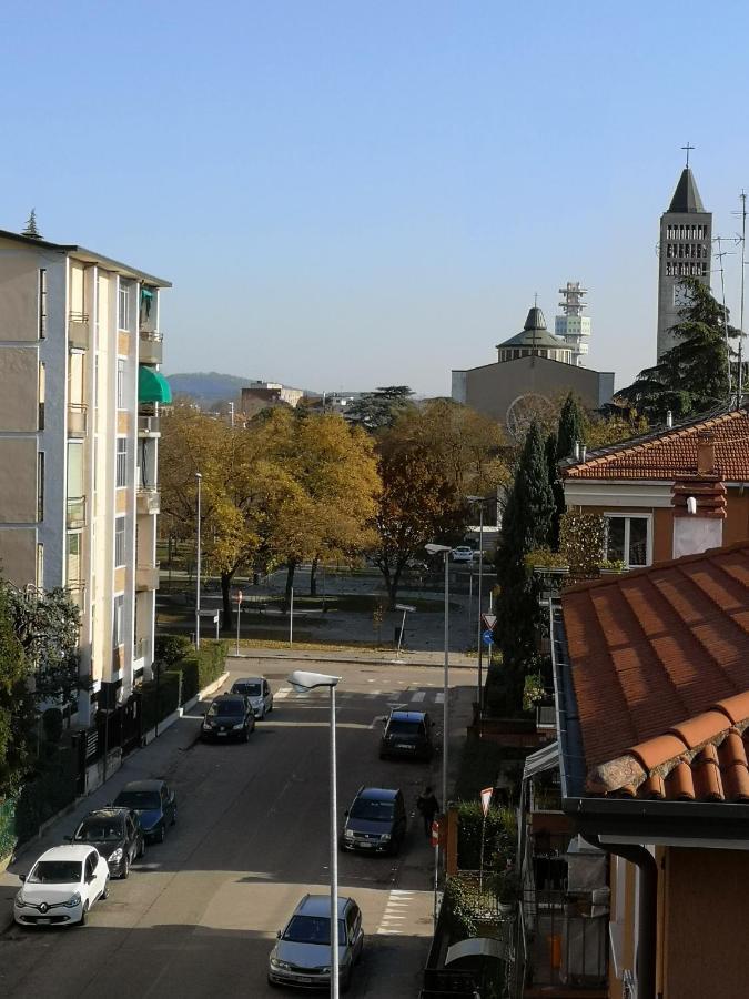 Queen East Verona Apartments المظهر الخارجي الصورة