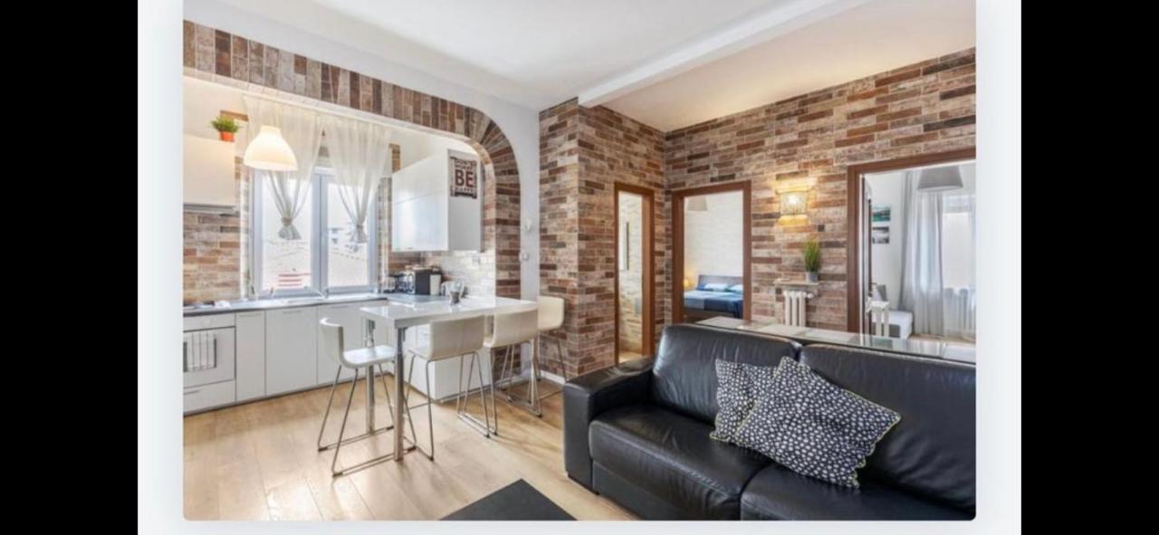 Queen East Verona Apartments المظهر الخارجي الصورة