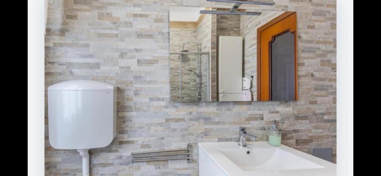Queen East Verona Apartments المظهر الخارجي الصورة