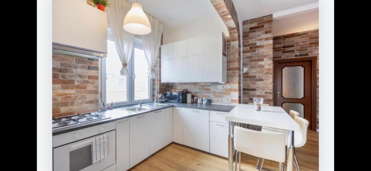 Queen East Verona Apartments المظهر الخارجي الصورة