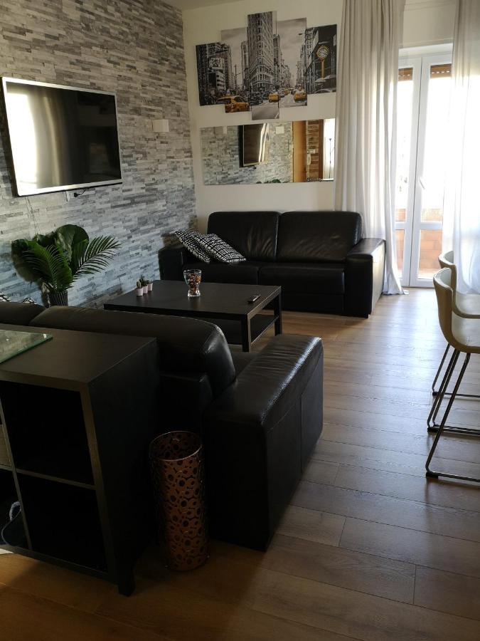 Queen East Verona Apartments المظهر الخارجي الصورة