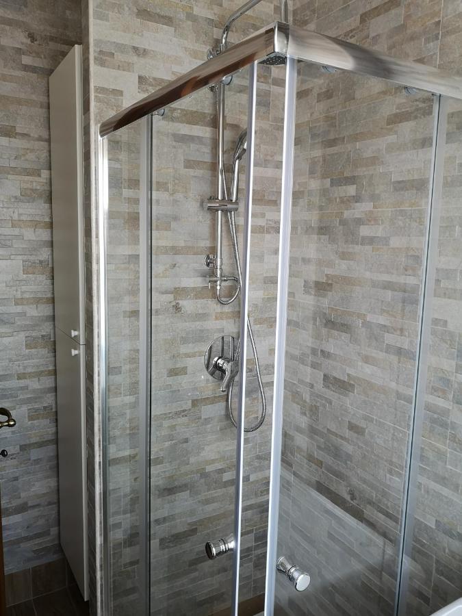 Queen East Verona Apartments المظهر الخارجي الصورة